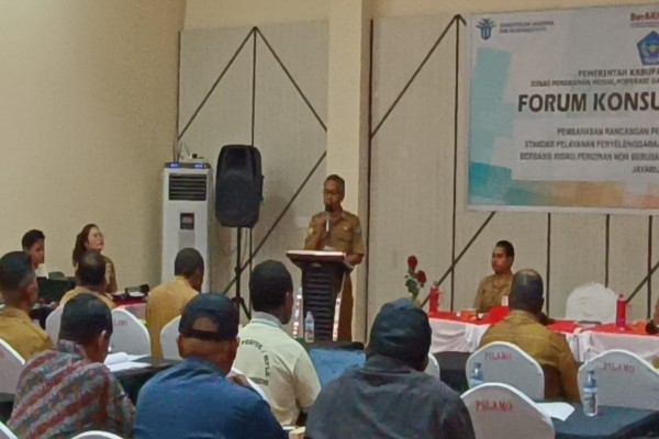 Dinas DPMKPTSP Kabupaten Jayawijaya gelar Forum Konsultasi Publik terkait Standar Pelayanan Perizinan
